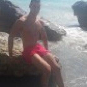 chliaou11's picture