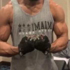 moremusclesmorebabes's picture