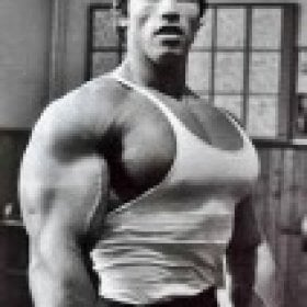 PUMPING IRON 84's picture
